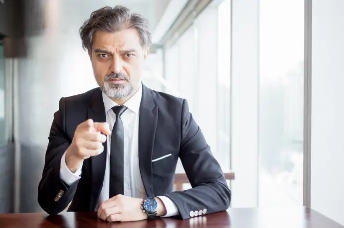 ​МНОГО РЕЗЮМЕ, МАЛО ЦЕННОСТИ