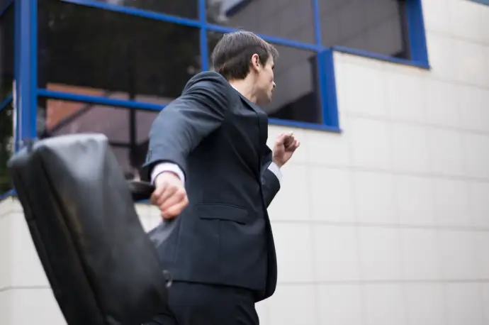 ​ЧТО ЗАСТАВИТ ВАС ВЕРНУТЬСЯ К БЫВШЕМУ РАБОТОДАТЕЛЮ?