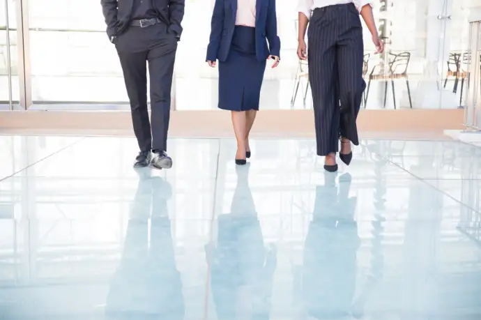 УХОДИТЕ КРАСИВО УХОДИТЕ КРАСИВО